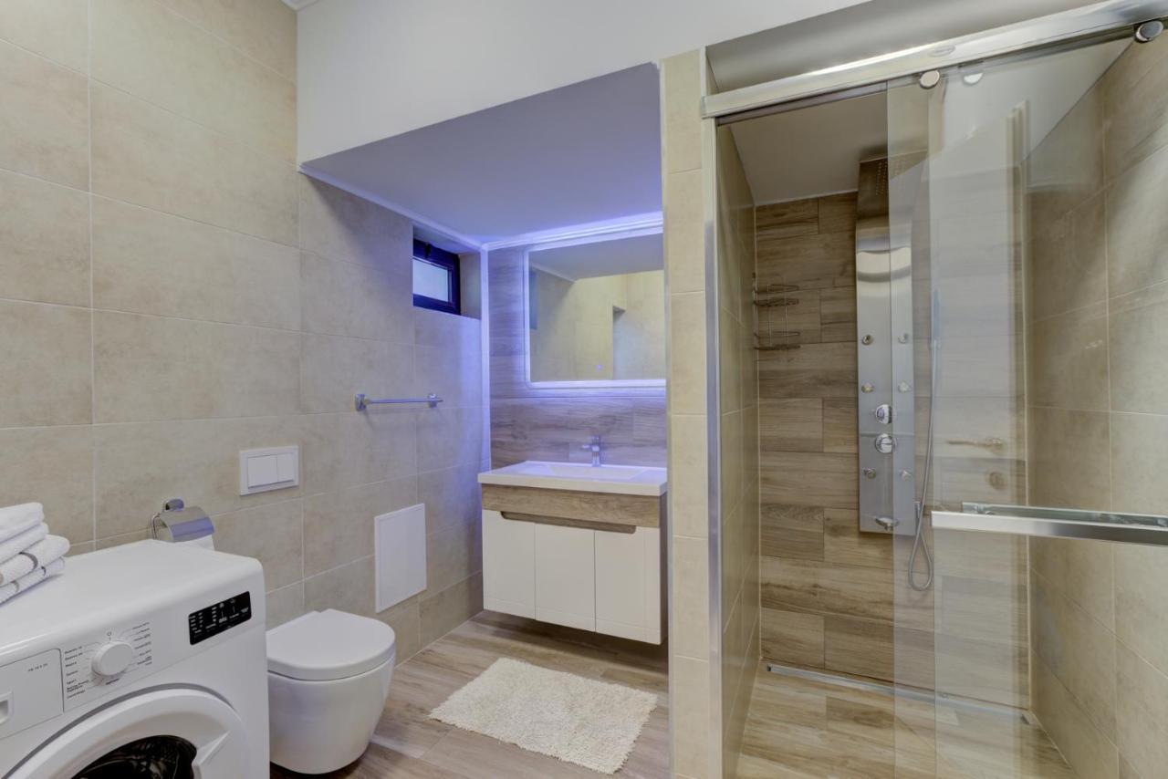 Apartments Matia Senj  Ngoại thất bức ảnh