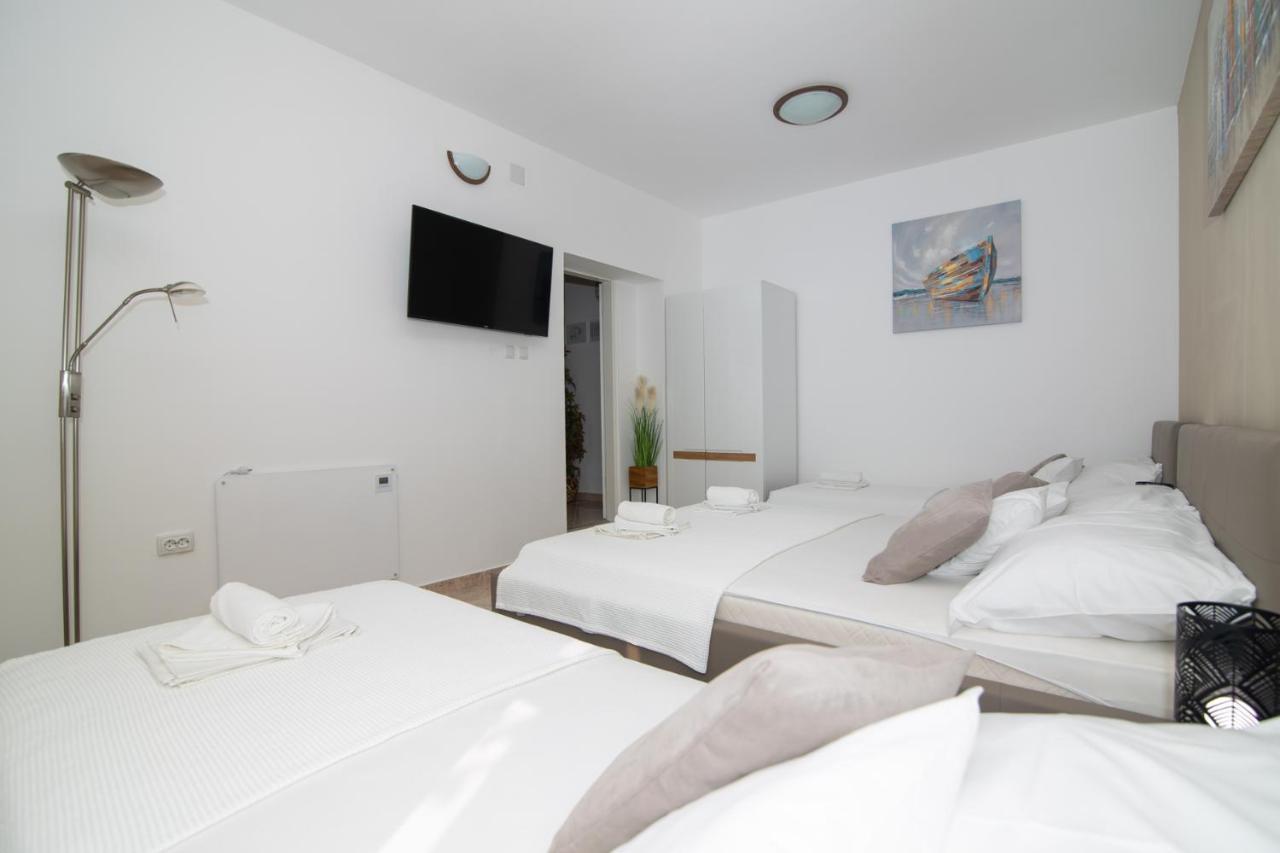 Apartments Matia Senj  Ngoại thất bức ảnh