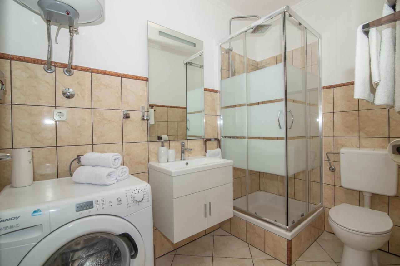Apartments Matia Senj  Ngoại thất bức ảnh