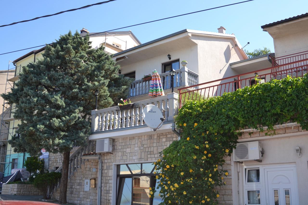 Apartments Matia Senj  Ngoại thất bức ảnh